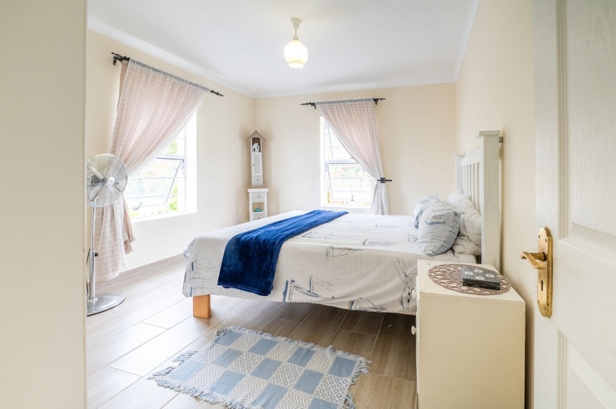To Let 3 Bedroom Property for Rent in Costa Sarda Western Cape